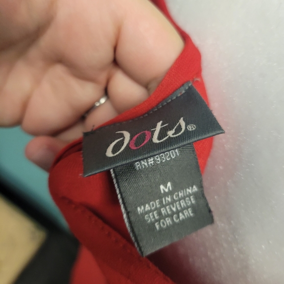 Dots (M) Cold Shoulder Top - Picture 5 of 5